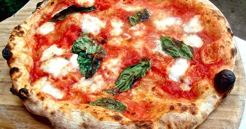 Best Pizzas in Naples | Sorrento Magazine